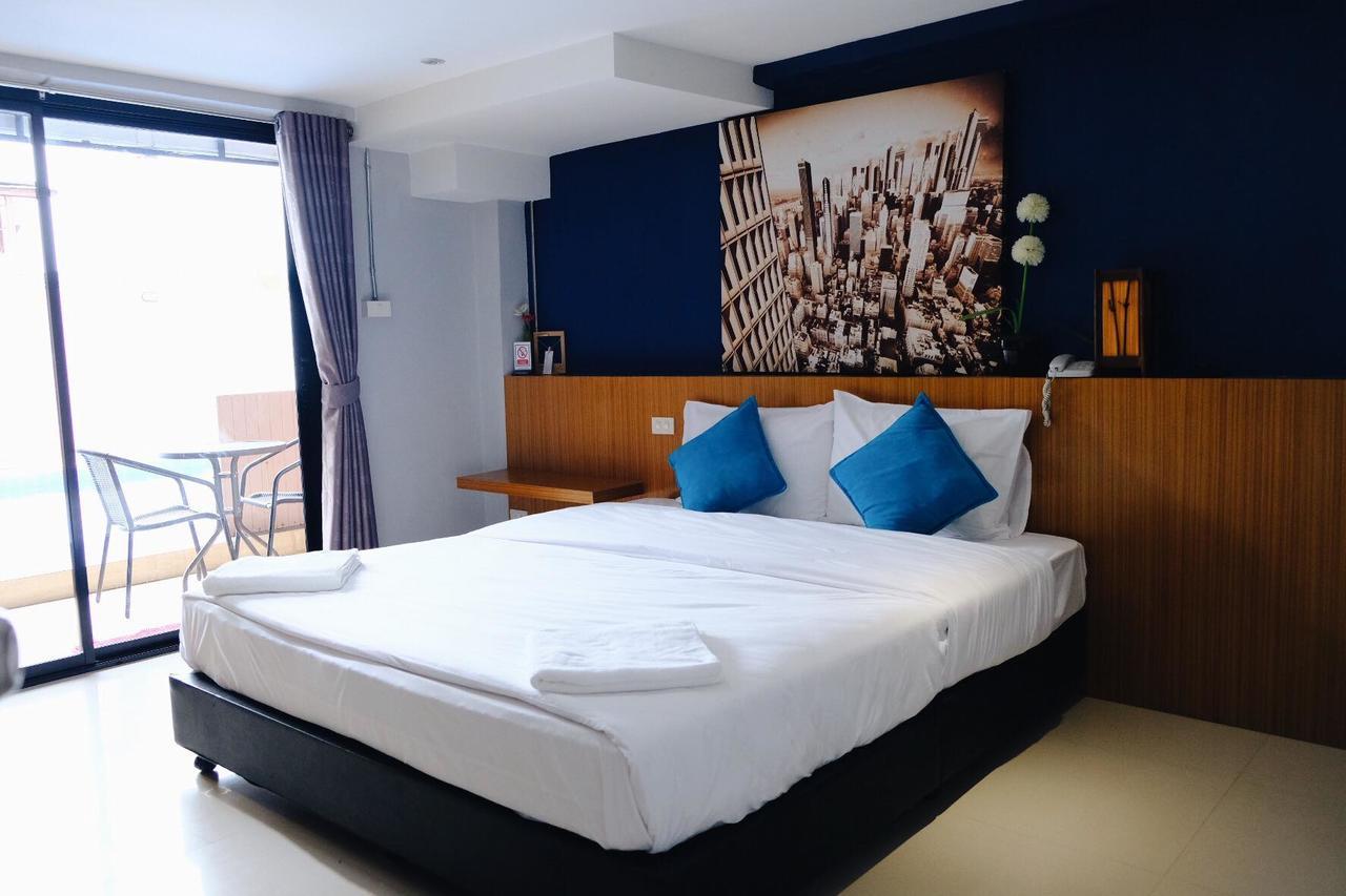 Royal Nine Hotell Kanchanaburi City Exteriör bild